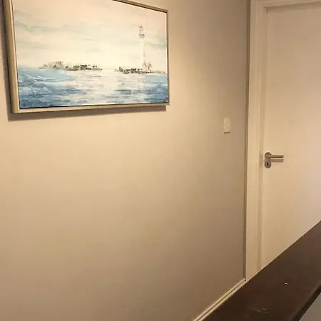 Апартаменты Eyre Square 180
